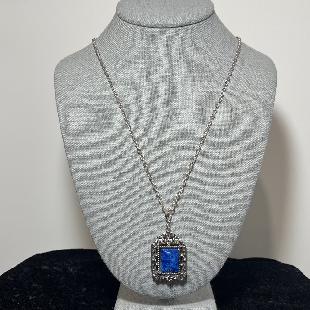 Vintage Sarah Coventry Unsigned Reversible Roman Holiday Blue Pendant Necklace